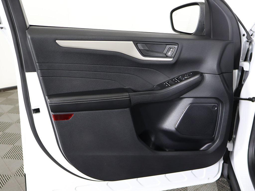 used 2022 Ford Escape car, priced at $20,799