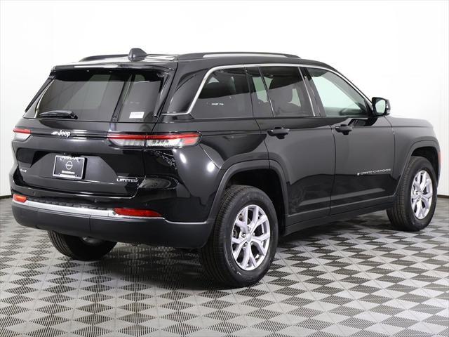 used 2022 Jeep Grand Cherokee car, priced at $34,229