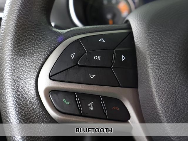 used 2019 Jeep Cherokee car