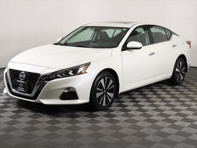 used 2022 Nissan Altima car, priced at $21,999