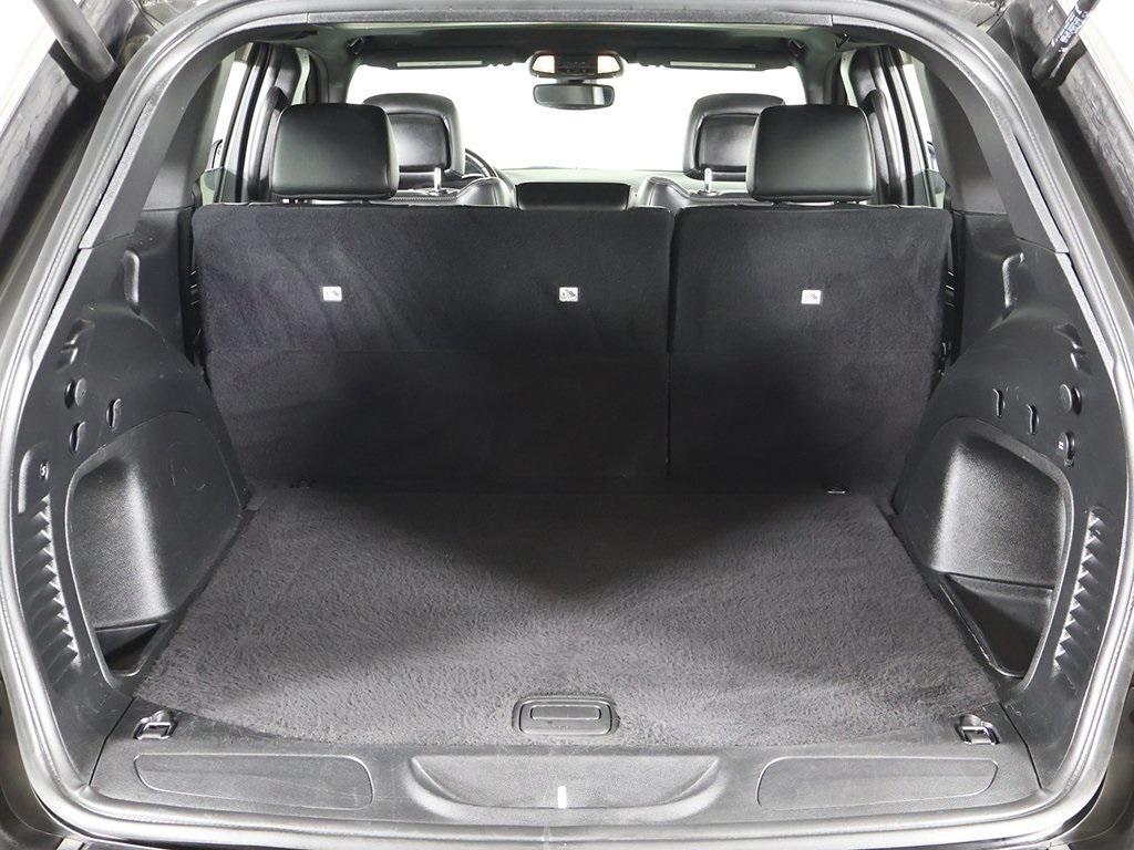 used 2021 Jeep Grand Cherokee car, priced at $18,449