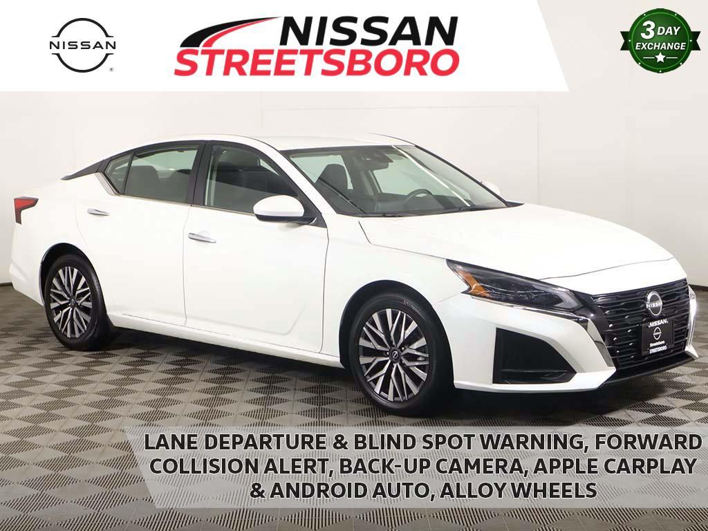 used 2023 Nissan Altima car, priced at $18,399
