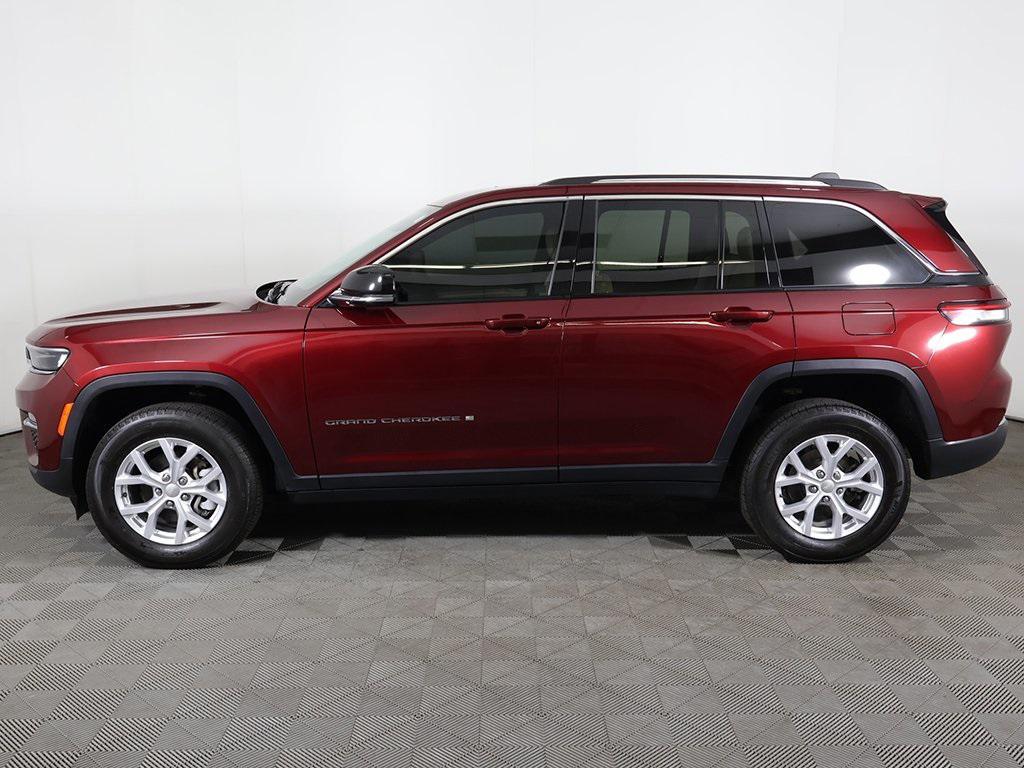 used 2023 Jeep Grand Cherokee car, priced at $31,999