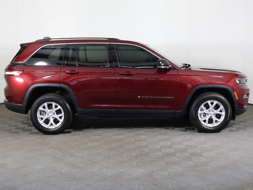used 2023 Jeep Grand Cherokee car, priced at $31,999