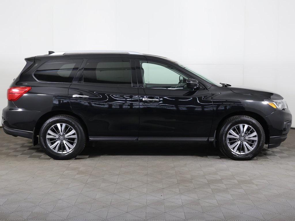 used 2020 Nissan Pathfinder car, priced at $13,269