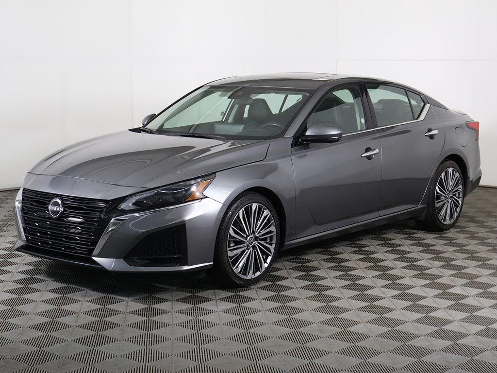 used 2023 Nissan Altima car, priced at $18,689