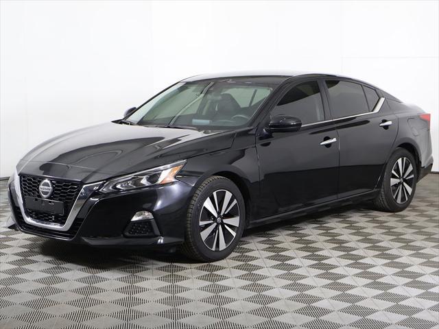 used 2022 Nissan Altima car, priced at $17,499