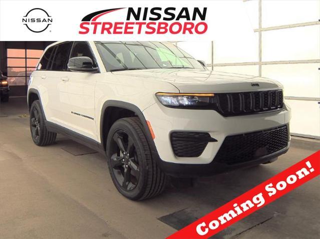 used 2024 Jeep Grand Cherokee car