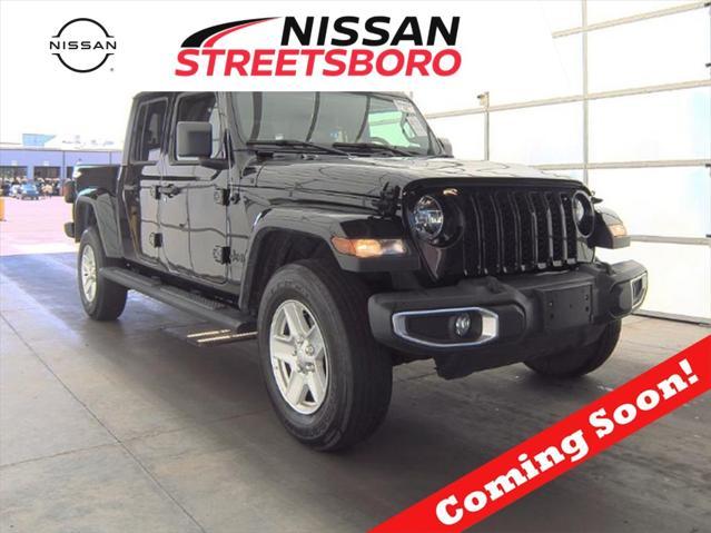 used 2023 Jeep Gladiator car, priced at $27,299