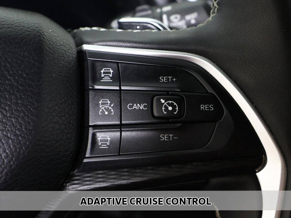 used 2024 Jeep Grand Cherokee car, priced at $29,449