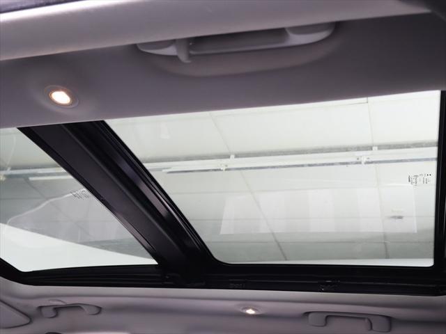 used 2019 Jeep Cherokee car, priced at $15,949
