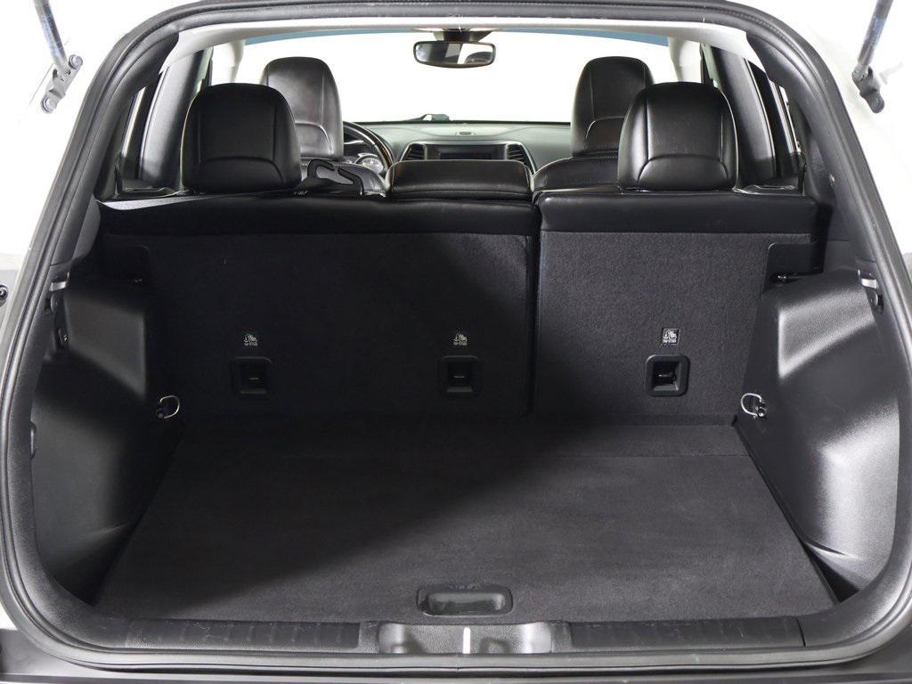 used 2021 Jeep Cherokee car, priced at $18,369