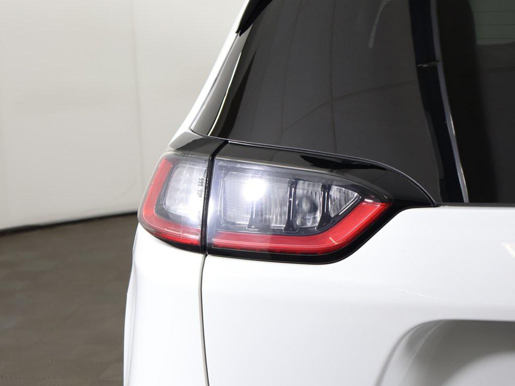 used 2021 Jeep Cherokee car, priced at $18,369