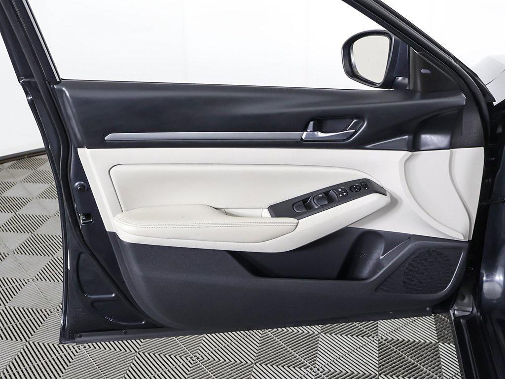 used 2022 Nissan Altima car, priced at $17,599