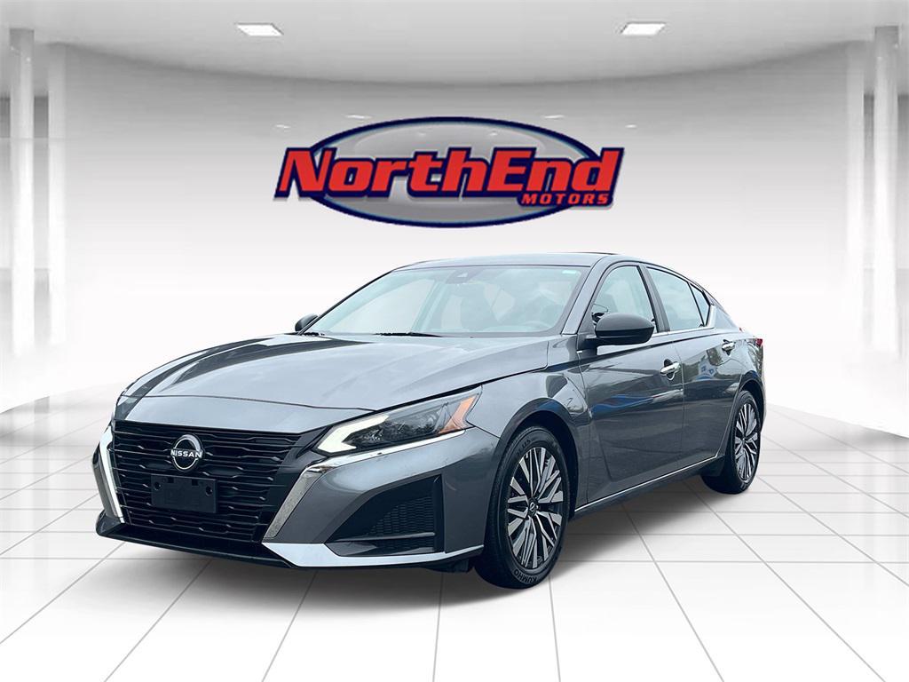 used 2024 Nissan Altima car, priced at $18,500