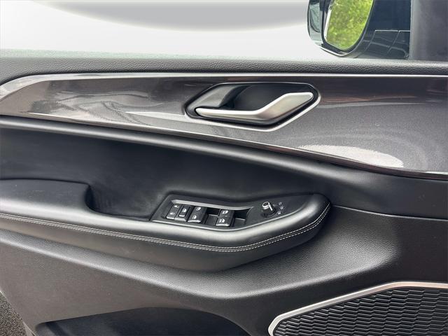 used 2022 Jeep Grand Cherokee L car, priced at $34,290