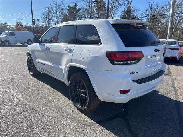 used 2022 Jeep Grand Cherokee car, priced at $29,990