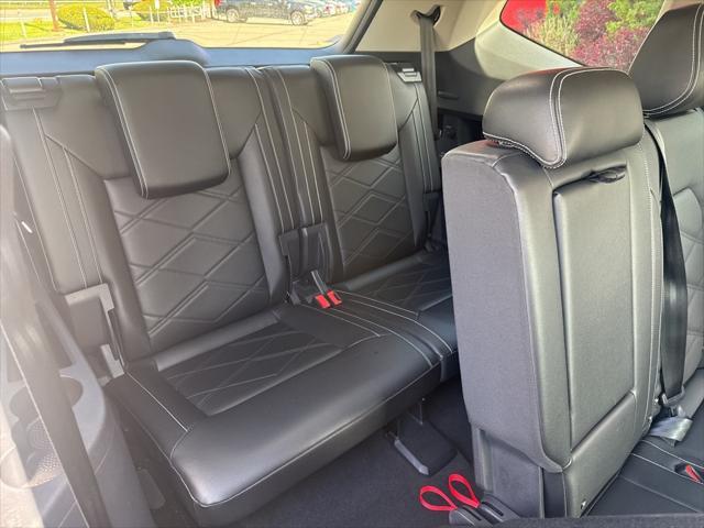 used 2024 Volkswagen Atlas car, priced at $33,990