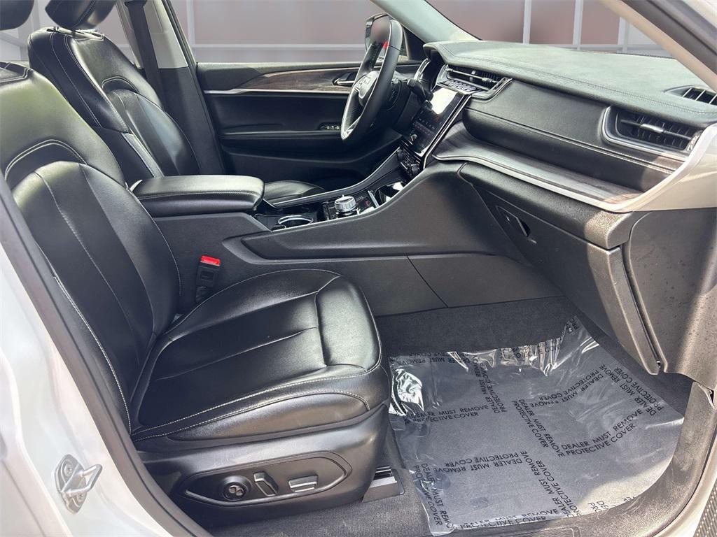 used 2023 Jeep Grand Cherokee L car, priced at $28,990