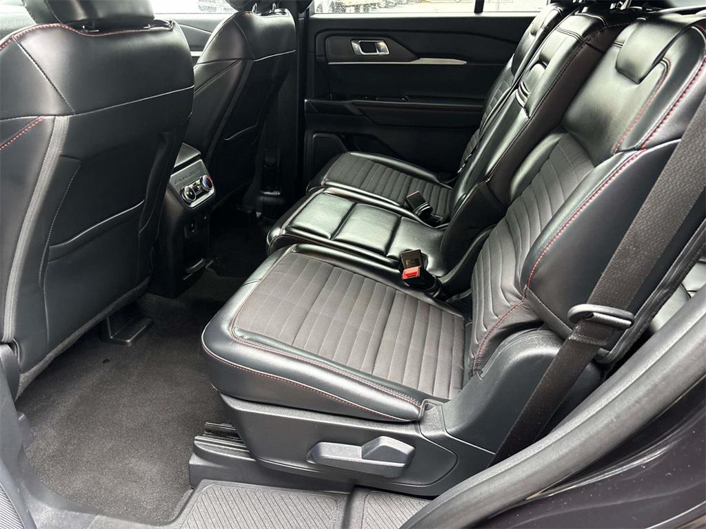 used 2025 Ford Explorer car, priced at $40,990