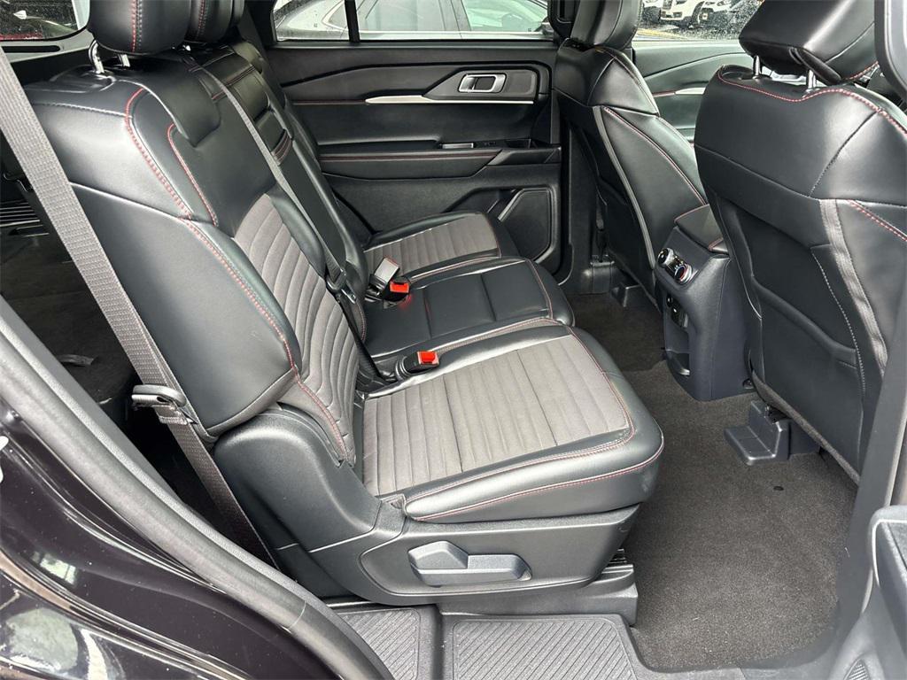 used 2025 Ford Explorer car, priced at $40,990