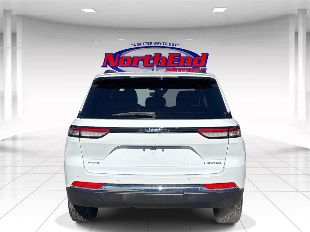 used 2022 Jeep Grand Cherokee car, priced at $29,500