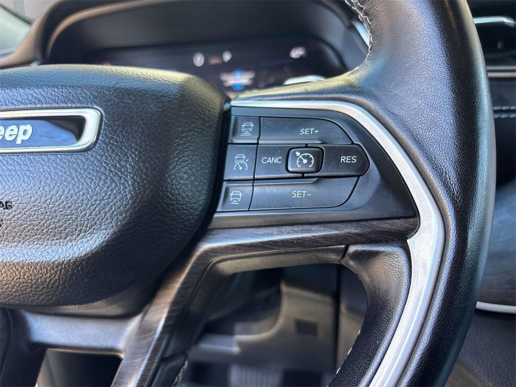 used 2022 Jeep Grand Cherokee car, priced at $29,500