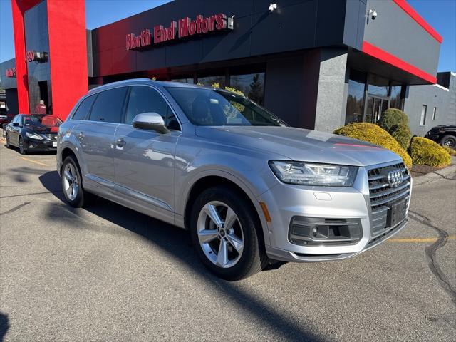 used 2019 Audi Q7 car, priced at $25,990