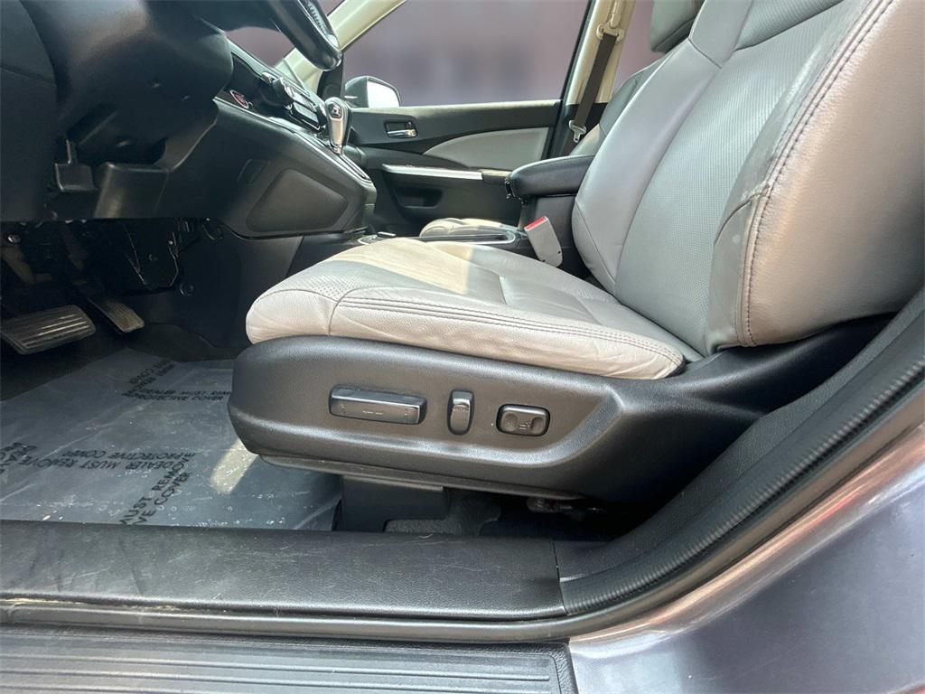 used 2016 Honda CR-V car, priced at $18,900
