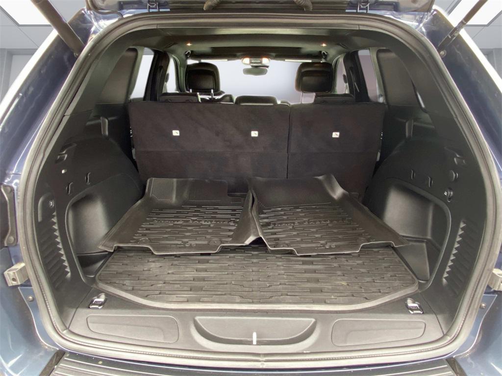 used 2021 Jeep Grand Cherokee car, priced at $30,400