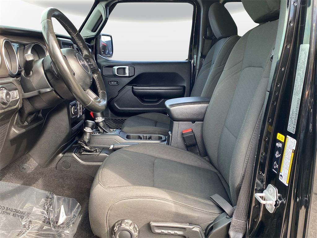 used 2021 Jeep Wrangler Unlimited car, priced at $26,499