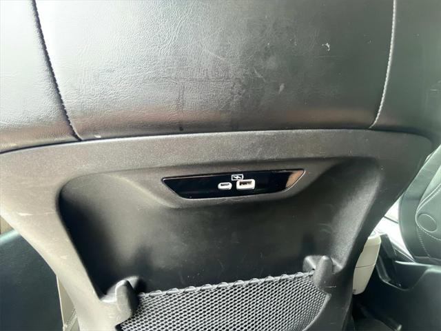 used 2023 Chrysler Pacifica car, priced at $22,490