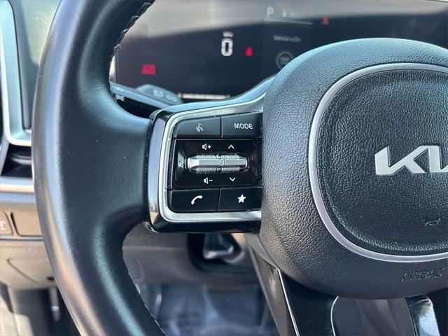 used 2024 Kia Sorento car, priced at $28,989