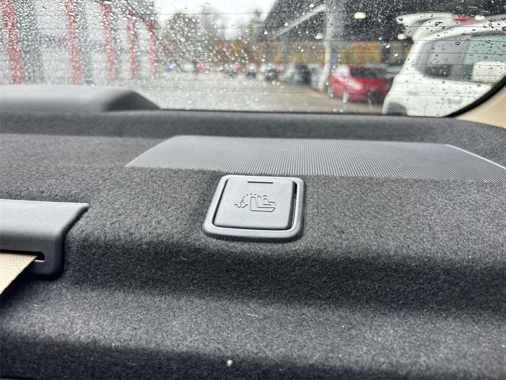 used 2014 Toyota Camry car, priced at $14,989