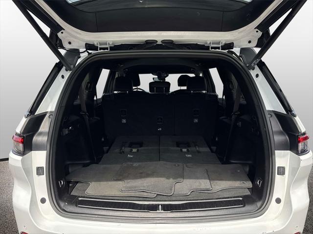 used 2023 Jeep Grand Cherokee L car, priced at $30,490