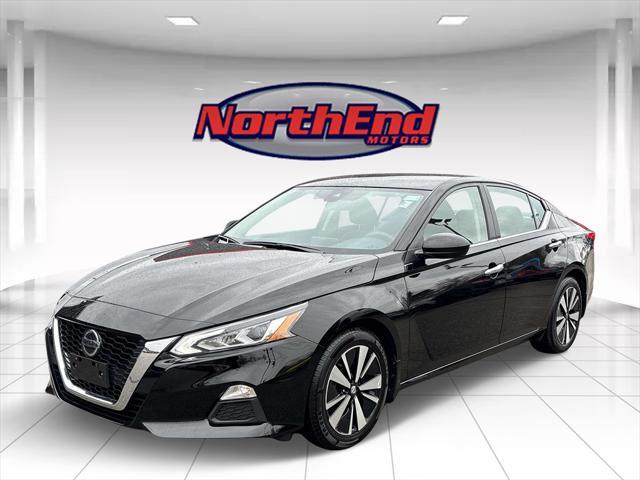 used 2022 Nissan Altima car, priced at $18,500