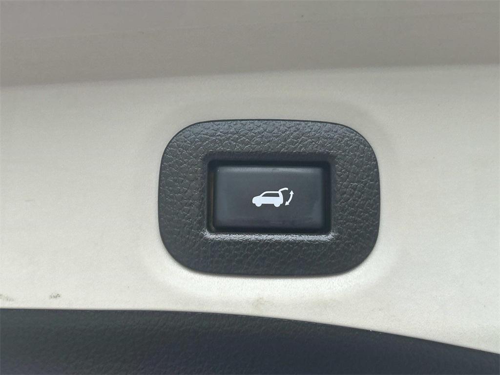 used 2020 Nissan Rogue car, priced at $19,400