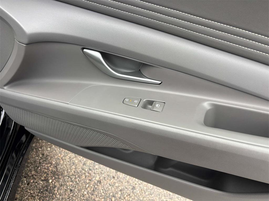 used 2025 Hyundai Elantra car, priced at $19,400