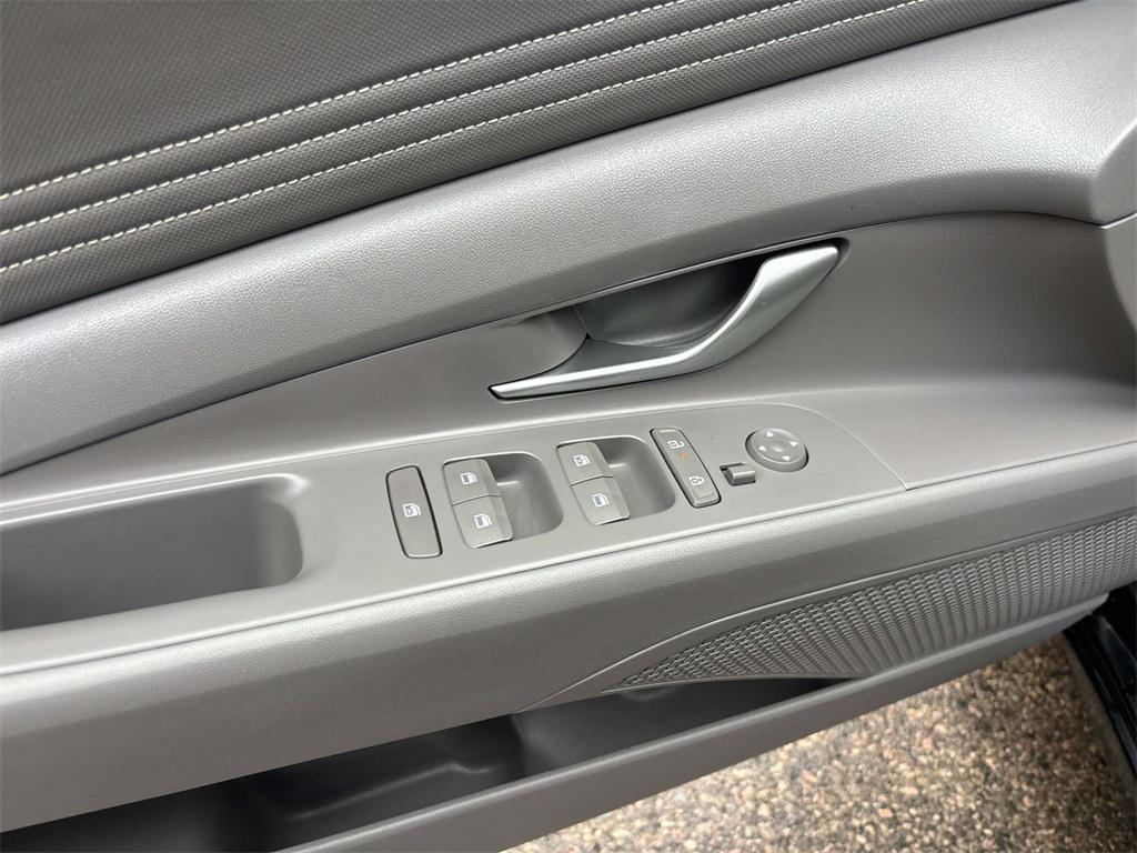 used 2025 Hyundai Elantra car, priced at $19,400