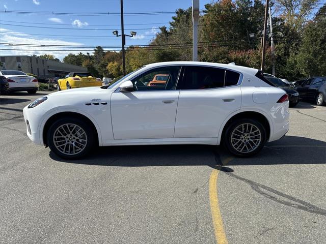 used 2024 Maserati Grecale car, priced at $55,500