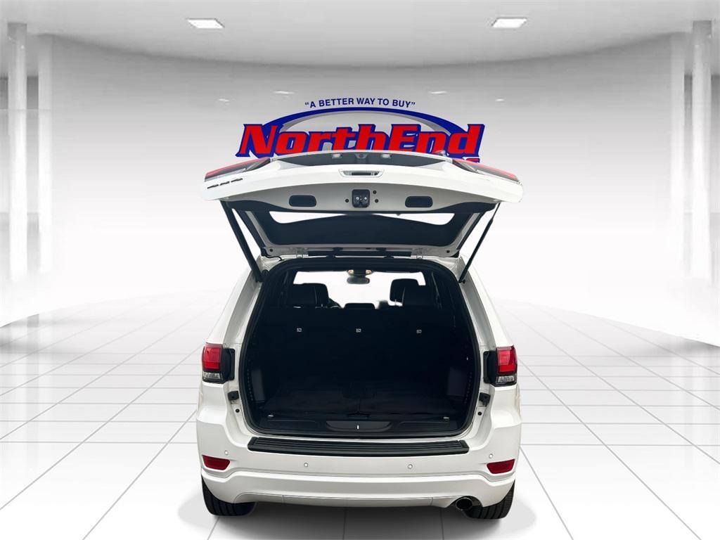 used 2022 Jeep Grand Cherokee car, priced at $25,999