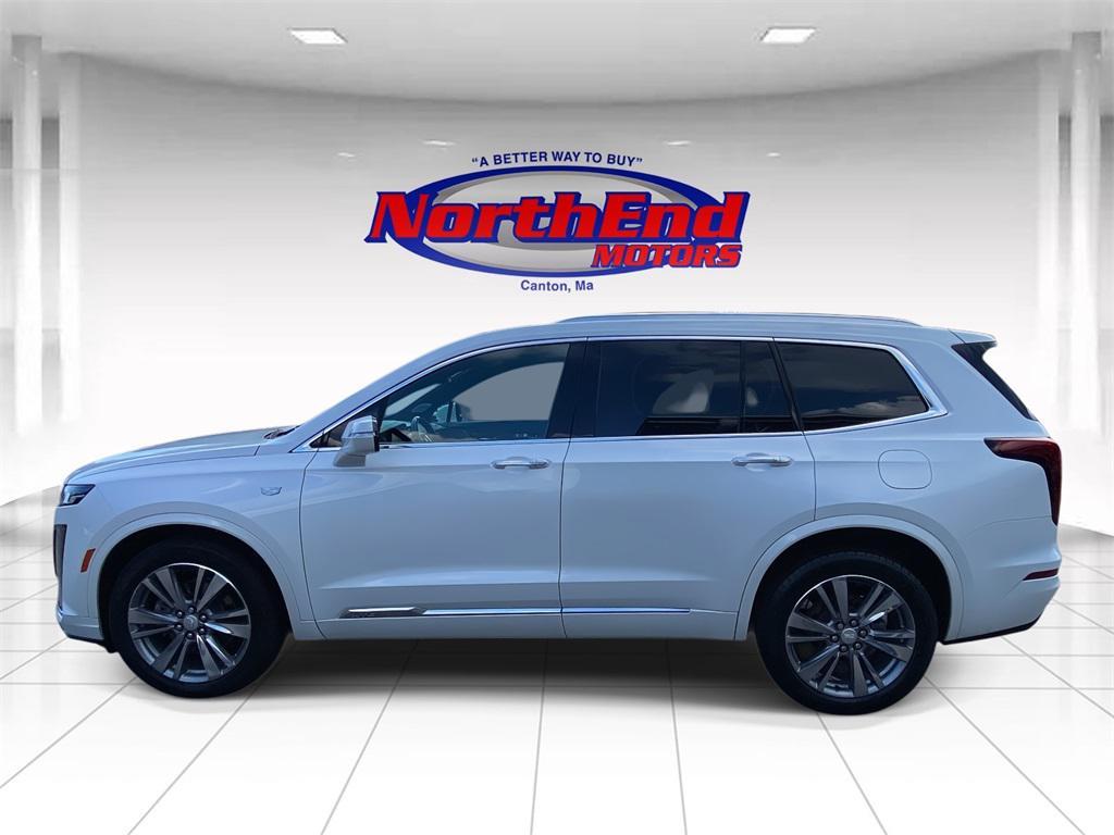 used 2022 Cadillac XT6 car, priced at $35,499