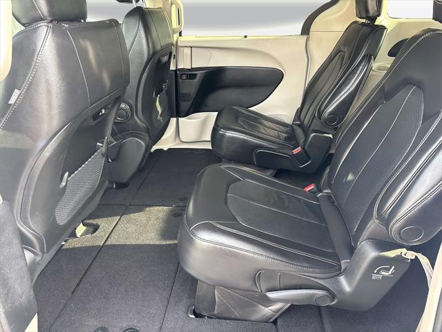used 2022 Chrysler Pacifica car, priced at $21,799