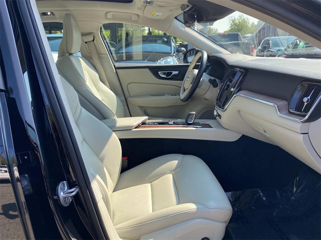 used 2022 Volvo S60 car, priced at $20,990