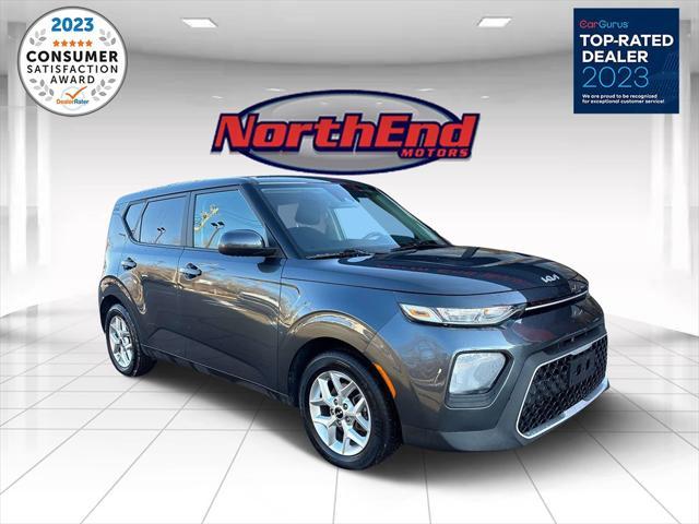 used 2022 Kia Soul car, priced at $15,489