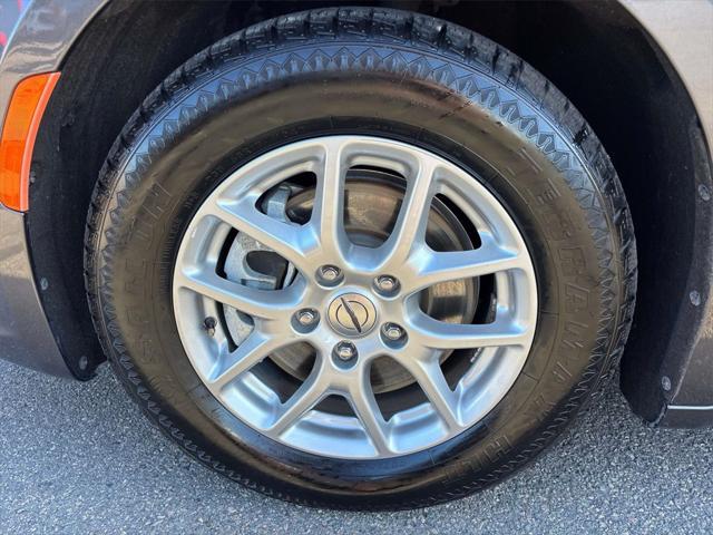 used 2023 Chrysler Pacifica car, priced at $27,990