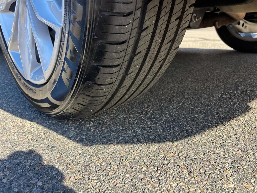 used 2024 Chevrolet Malibu car, priced at $18,900