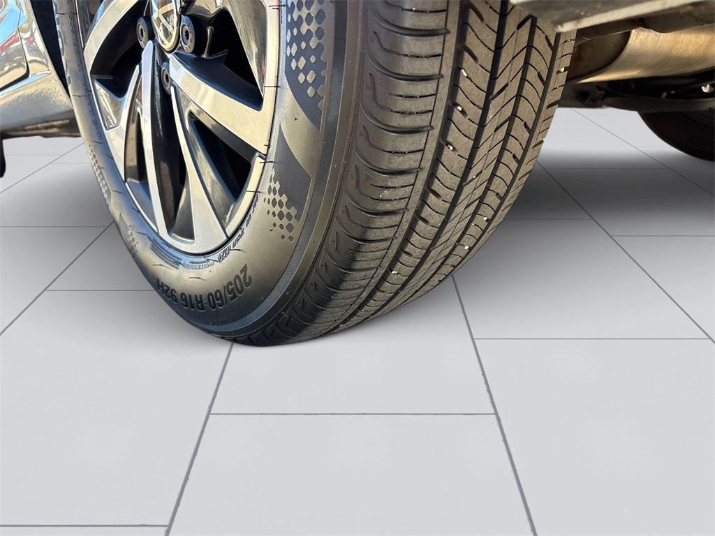 used 2024 Volkswagen Jetta car, priced at $18,500