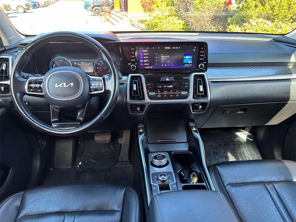 used 2022 Kia Sorento Hybrid car, priced at $27,990