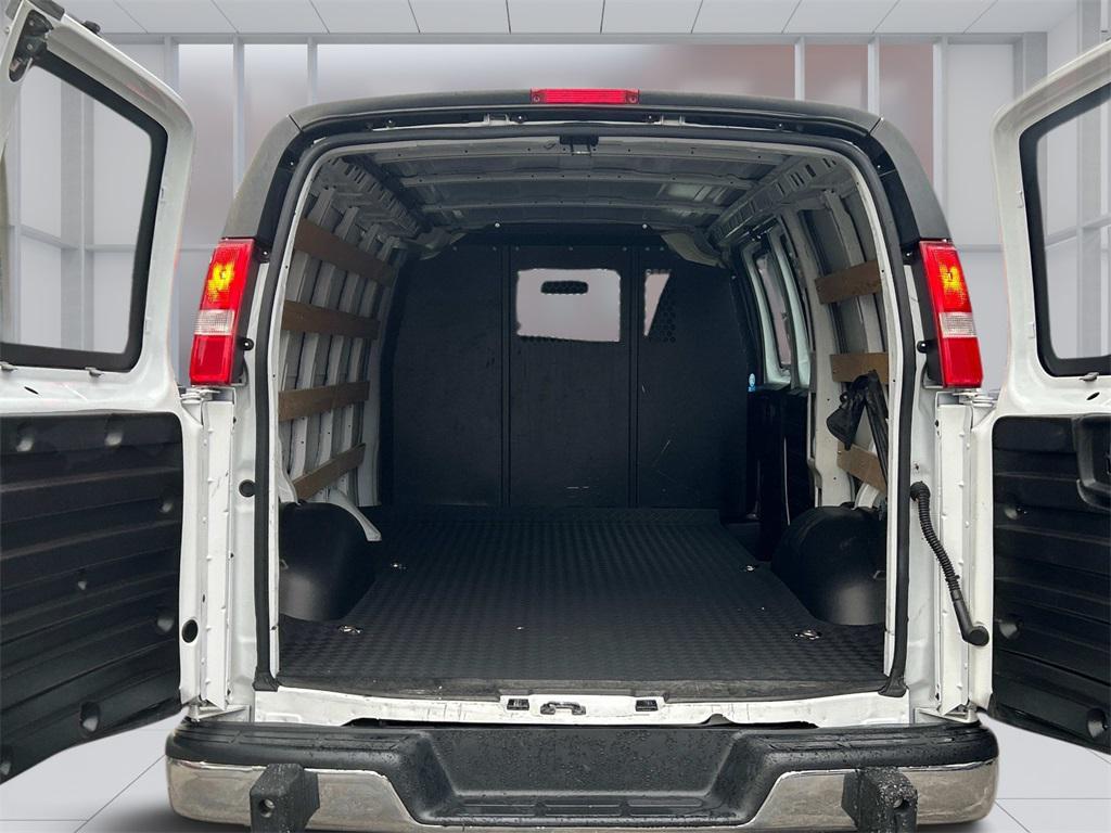 used 2023 GMC Savana 2500 car, priced at $30,990